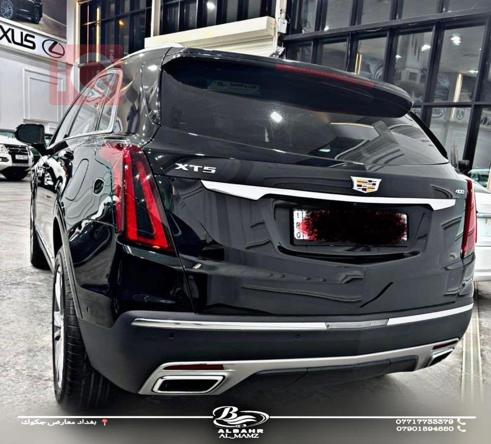 کادیلاک XT5